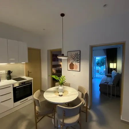 Marie's Spitaki Barbati